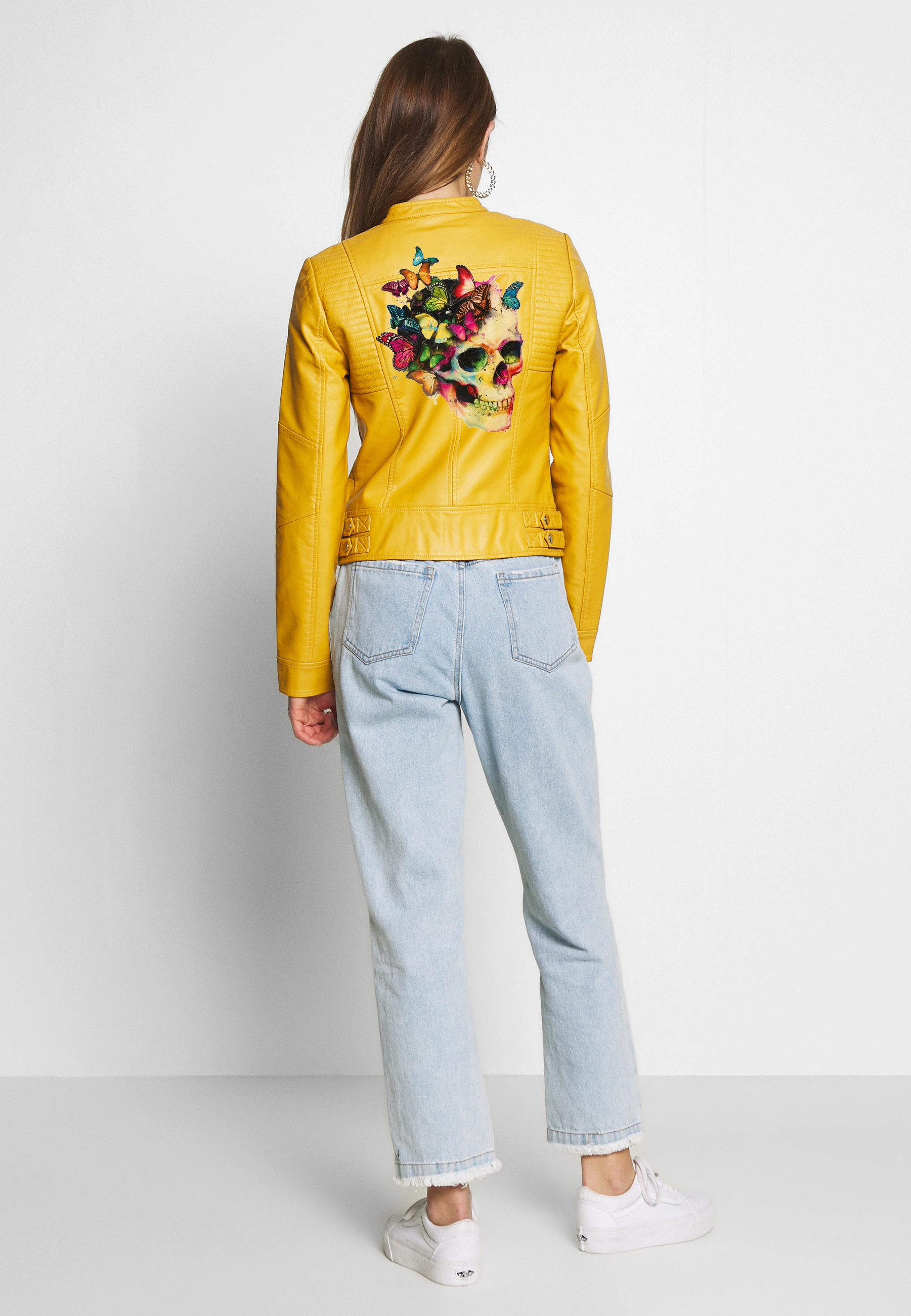 woman with a perfecto